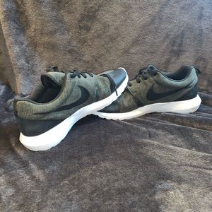 Nike Roshe Run!